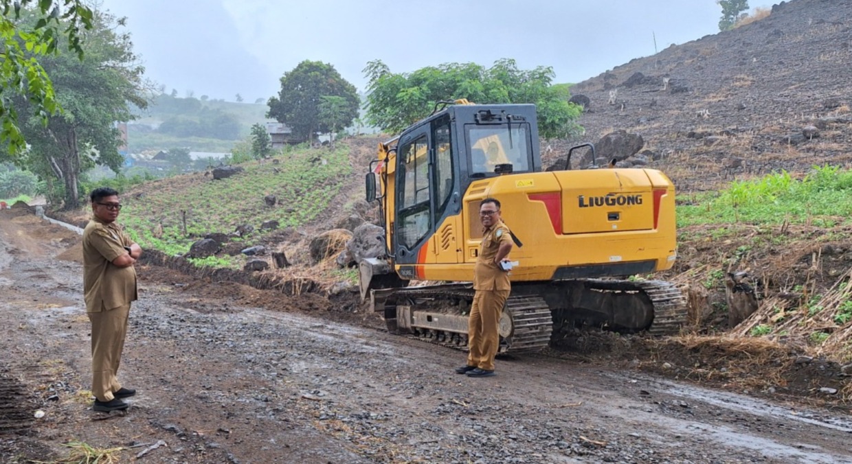 jalan rusak