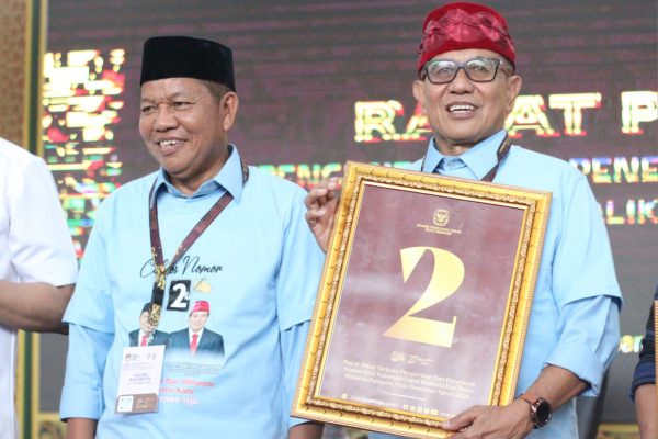 muhammad zaini-prof bakhtiar