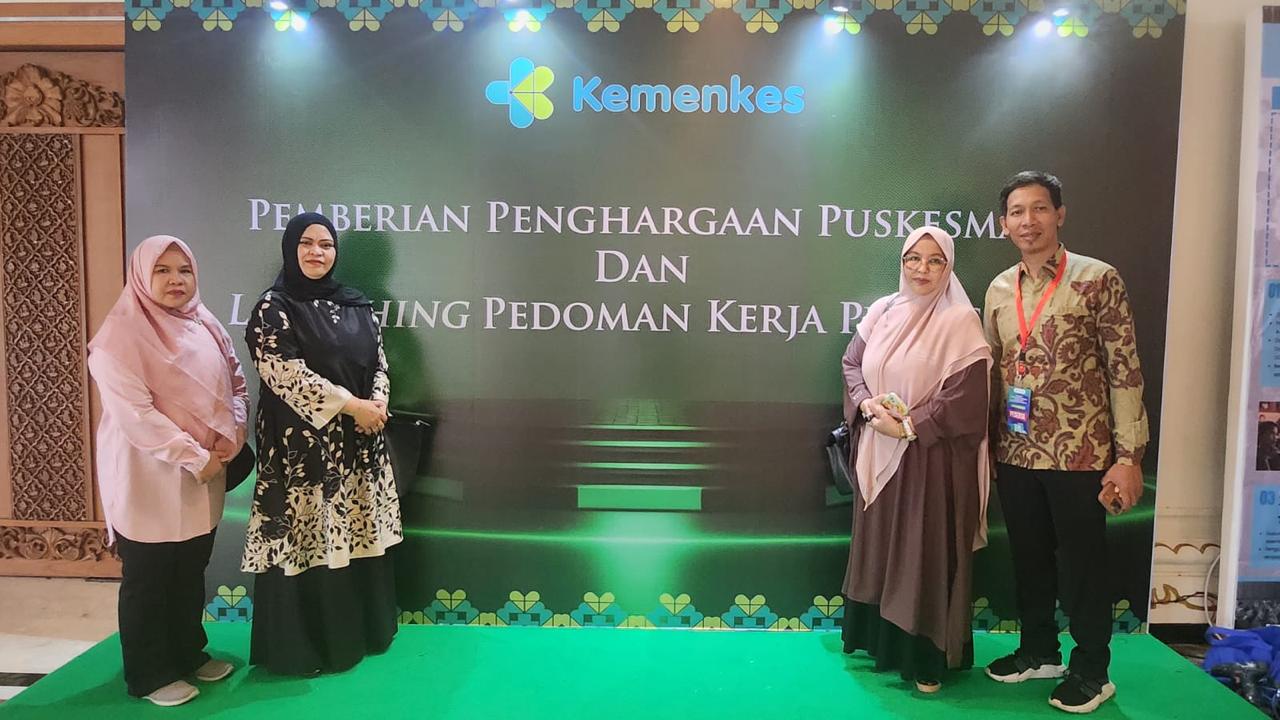 Pemberian Penghargaan Puskesmas