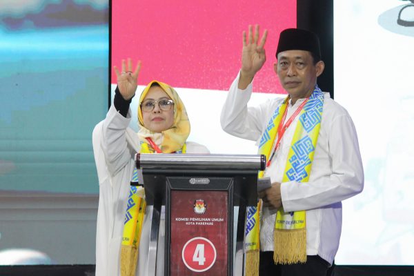 Tim Hukum Erat Bersalam Siap Gugat Hasil dan Proses Pilkada ke MK Erna Rasyid Taufan dan Rahmat Sjamsu Alam