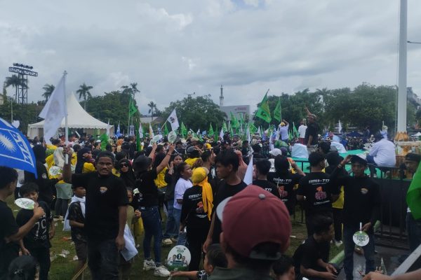Kampanye Akbar Andi Nurhaldin-Taqyuddin Dipadati Ribuan Warga Andi Nurhaldin-Taqyuddin