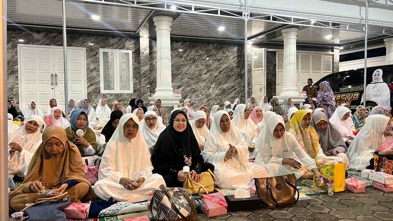 Erna Rasyid Taufan dan Rahmat Sjamsu Alam