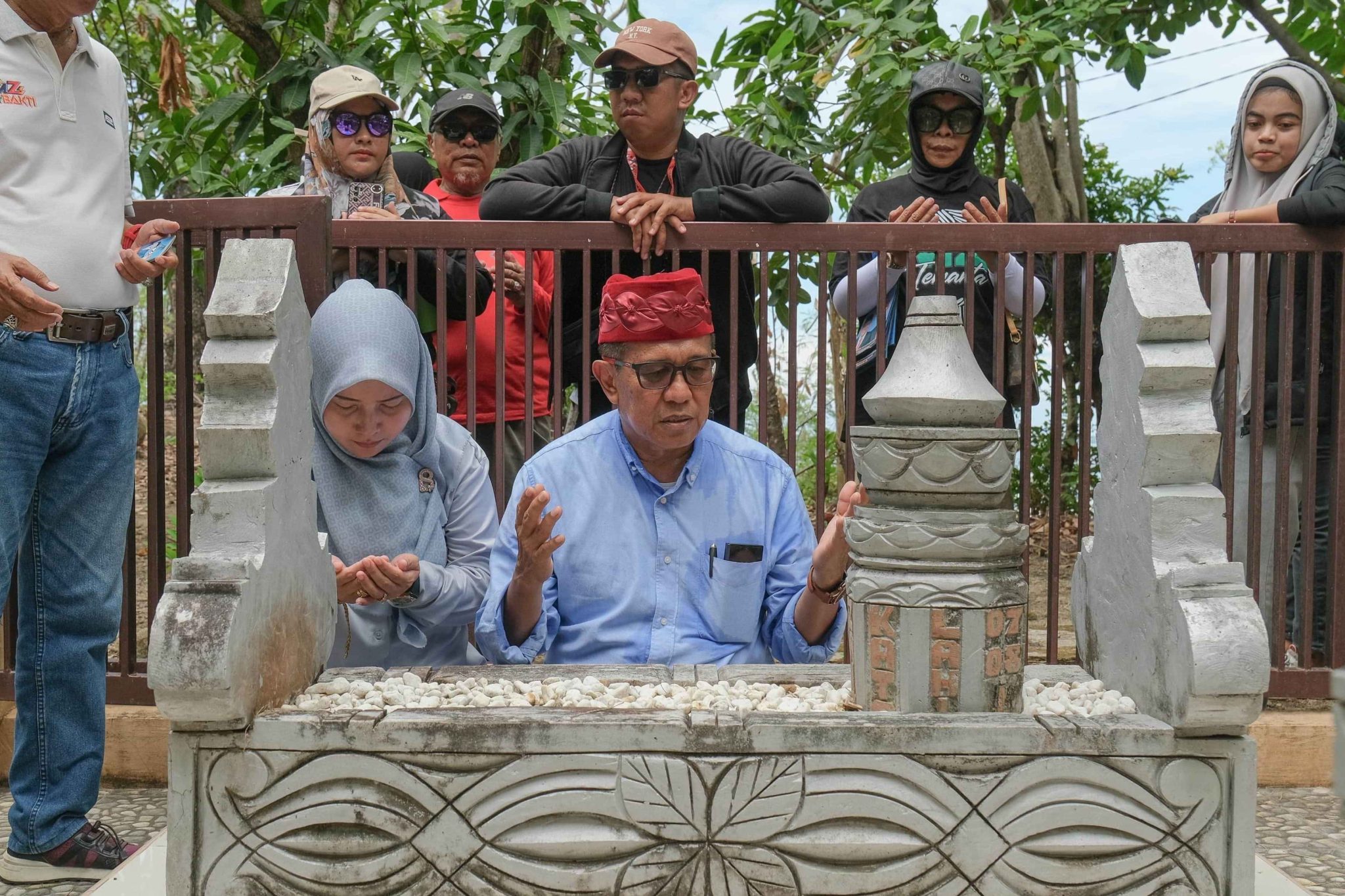 prof bakhtiar