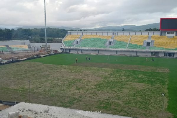 stadion gelora bj habibie