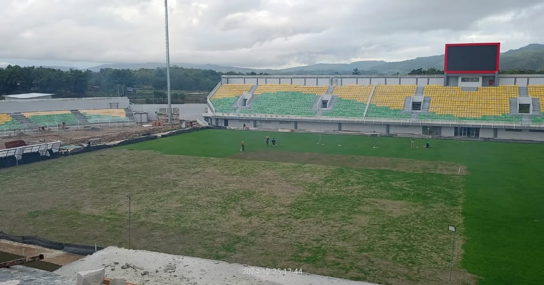 stadion gelora bj habibie